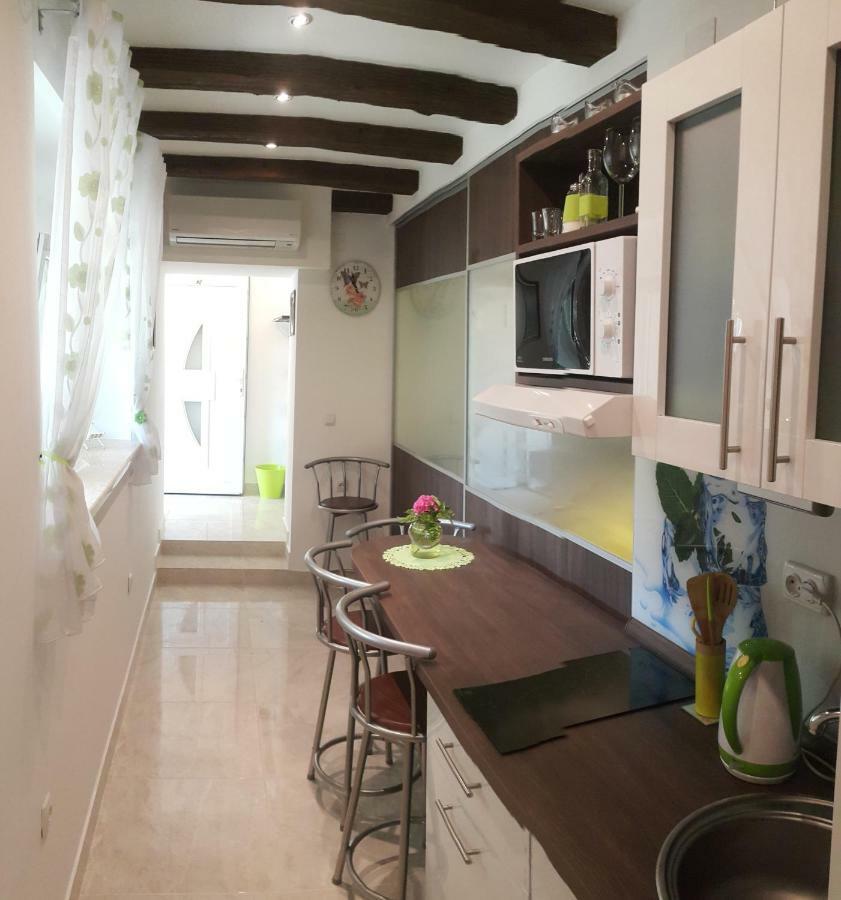 קוסטרנה Apartments 4M מראה חיצוני תמונה